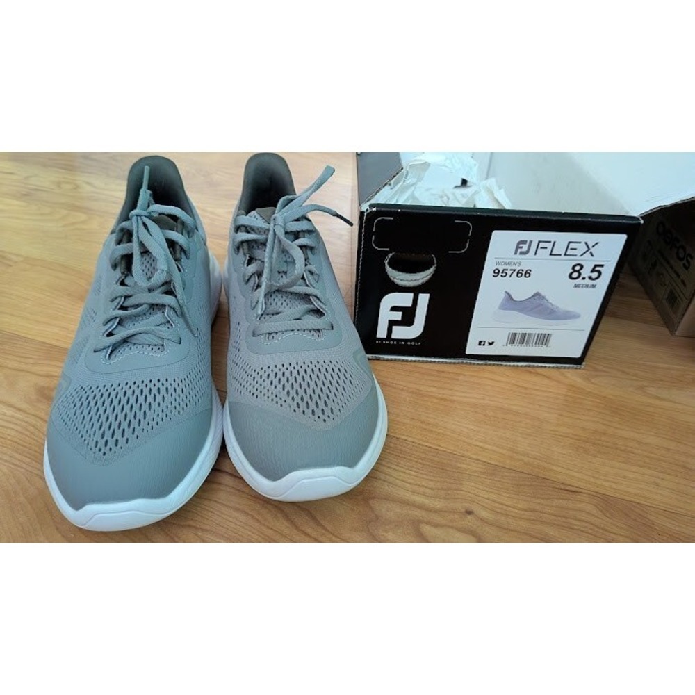 FootJoy FJ Flex Womens Gray Performance Mesh Sneaker Shoes Size 8.5 Medium 95766 - Picture 2 of 8